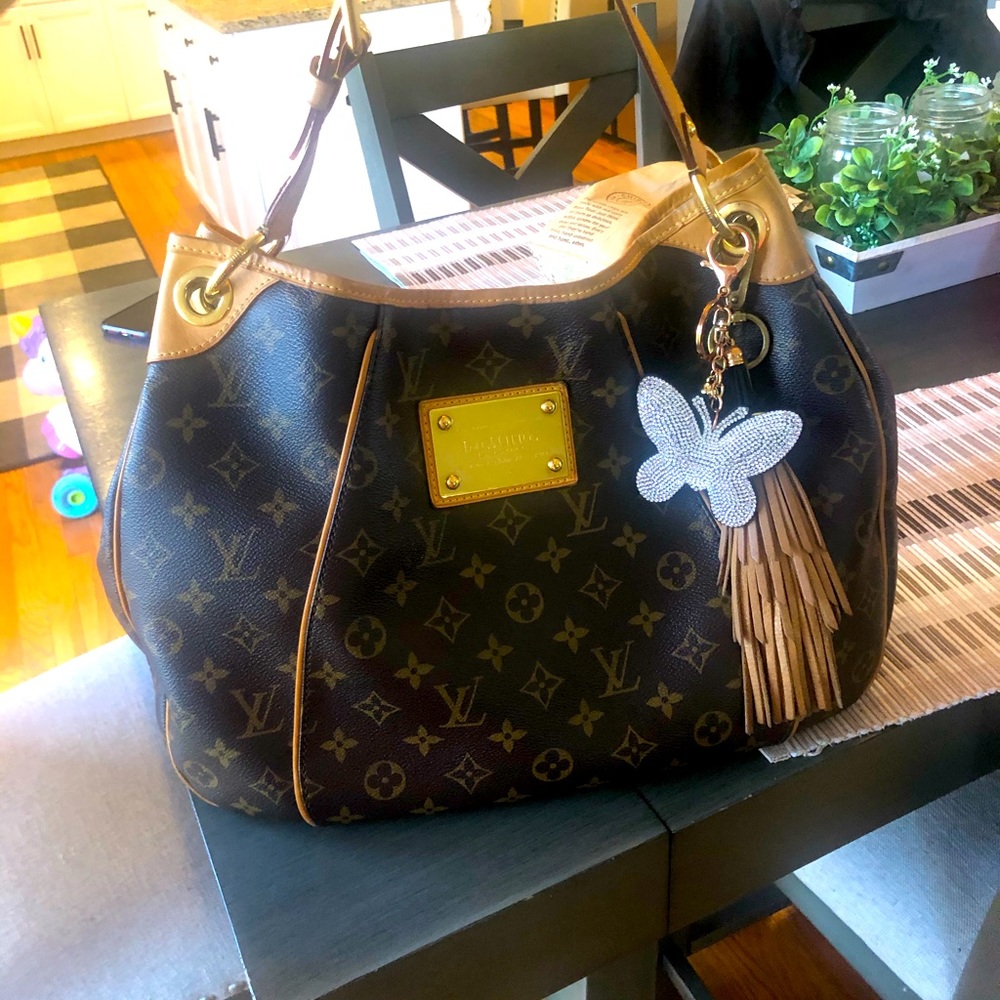 LOUIS VUITTON GALLIERA PM